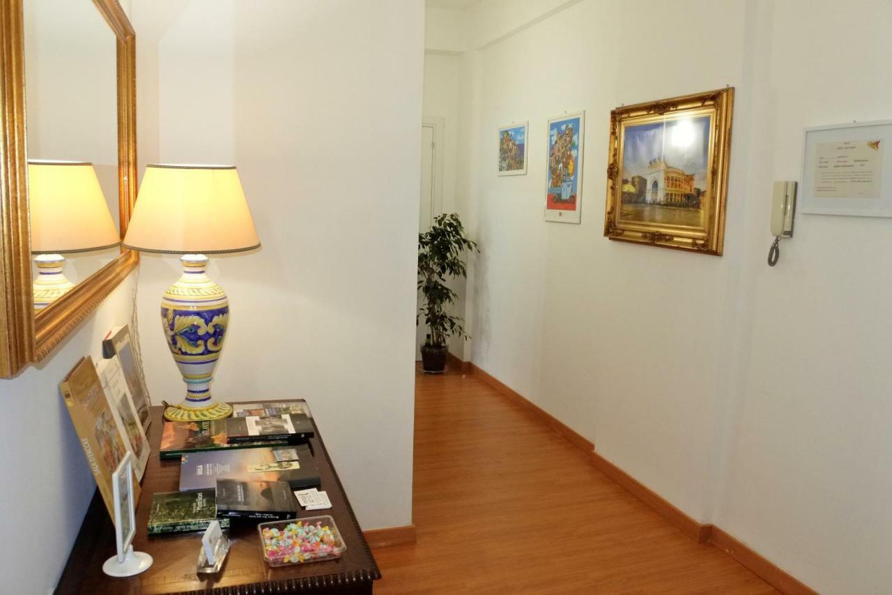 B&B Noto Politeama パレルモ エクステリア 写真